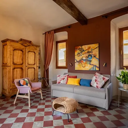 Luna Nova Apartment *